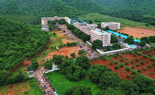 vikas-college-of-engineering-and-technology-vctn-infrastructure-0000-layer-4-infrastructure