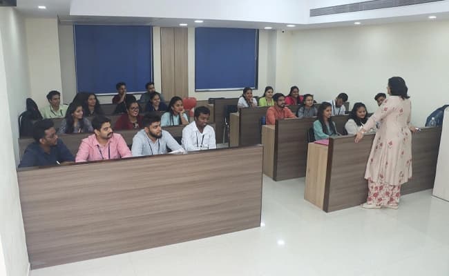 GNIMS, Mumbai Classroom 2.webp