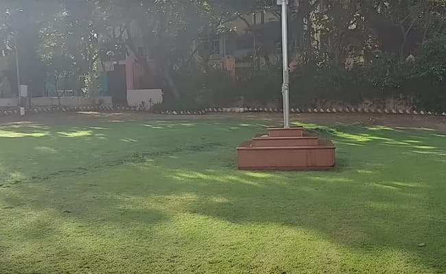 VAMNICOM, Pune Ground 1.webp