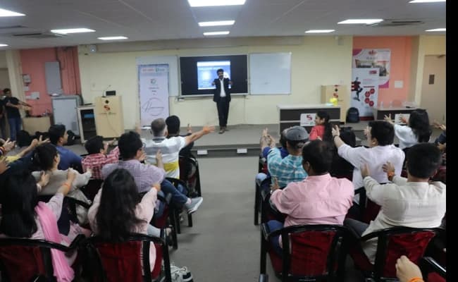 SCMHRD, Pune Classroom 1.webp