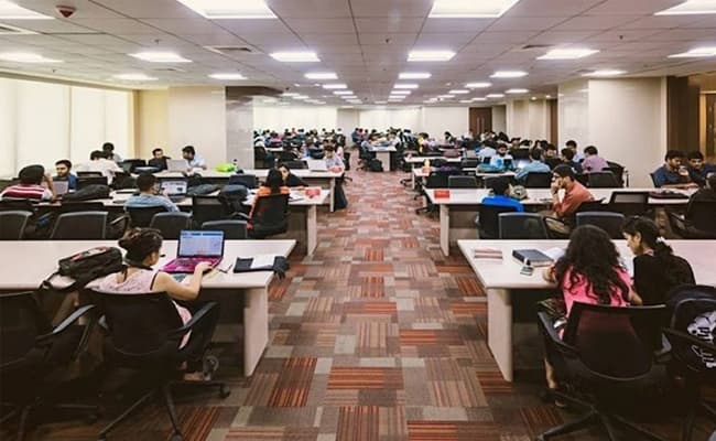 1-0004-layer-1-classroom-17