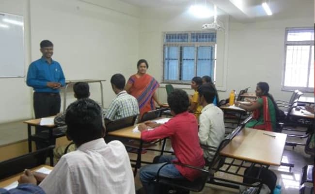 SVPISTM, Coimbatore Classroom 1.webp
