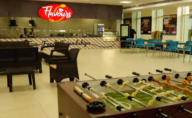 gallery-0014-cafeteria-cafeteria-6