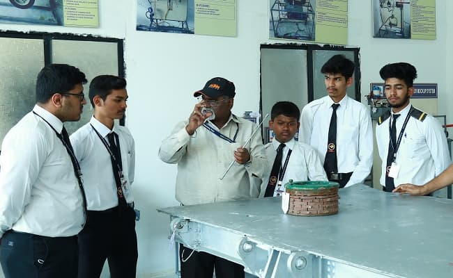 5-classroom