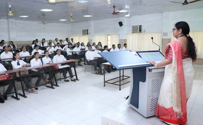 SFIMAR, Mumbai Classroom 2.webp