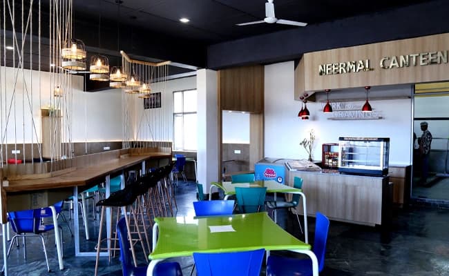 Shoolini University, Solan Cafe 1.webp