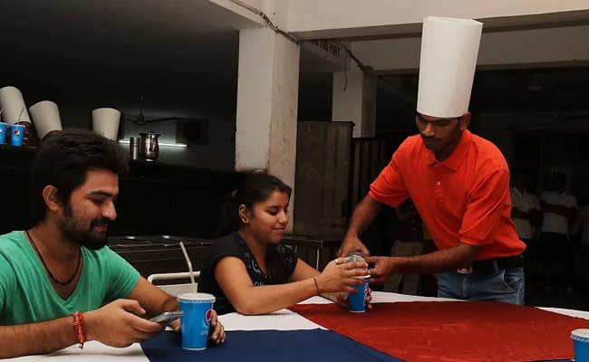 technology-education-and-research-integrated-institute-terii-4-cafeteria