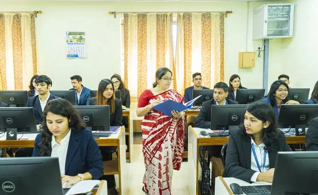 SXUK, Kolkata Labs 5.webp