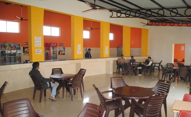 cafeteria-1-cafeteria-10