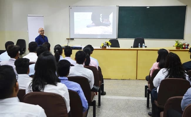 JIMS, Rohini Classroom 3.webp