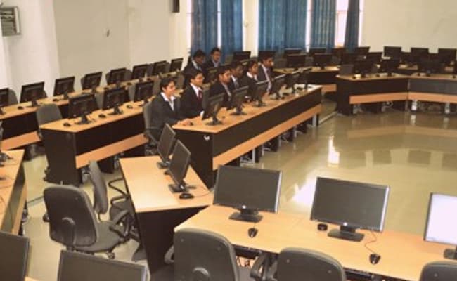 3-0013-classroom-classroom