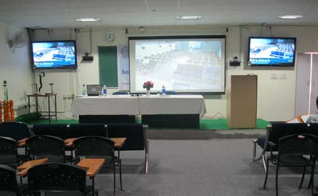 1-0003-layer-2-classroom-112