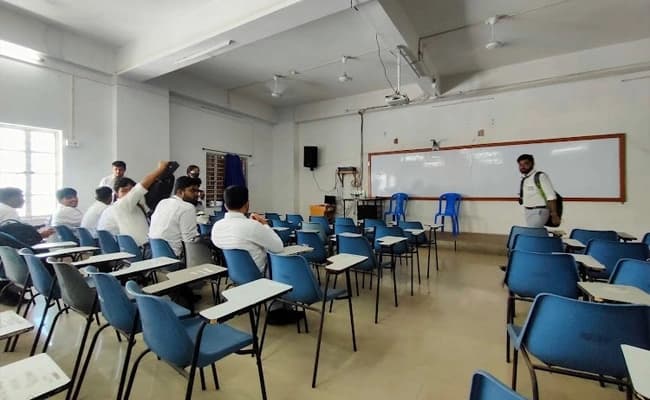 UEM, Kolkata Classroom 1.webp