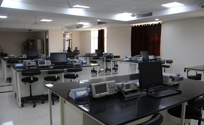 gallery-0010-lab2-lab-2