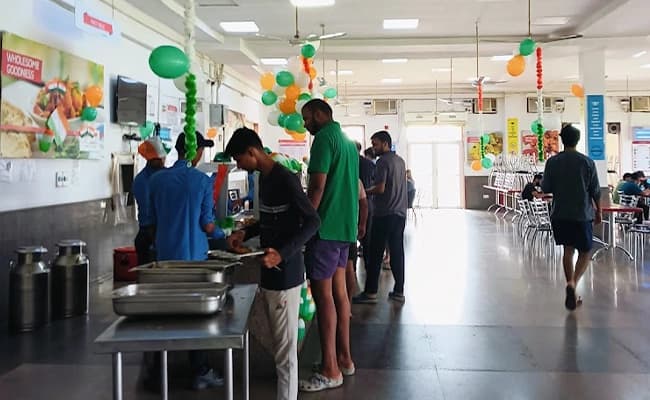 cafeteria1-cafeteria-18