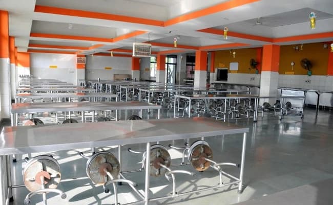 SIBM, Pune Cafe 1.webp