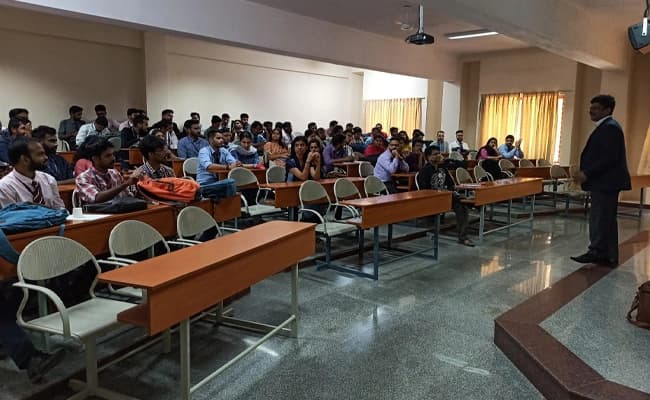 Christ, Bangalore Classroom 2.webp