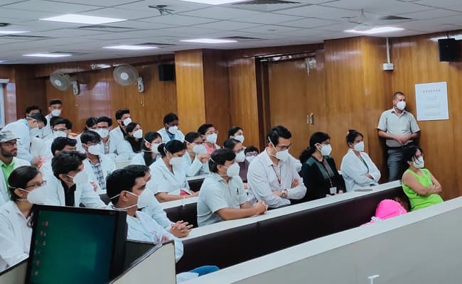 4-0010-classroom-classroom-2