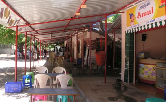 cafeteria-2-cafeteria-60