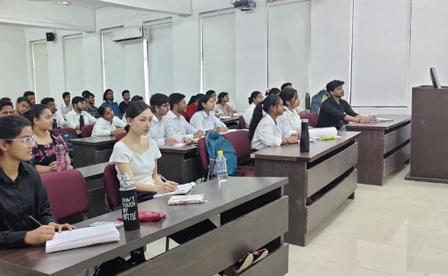class-classroom-5