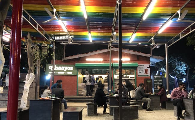 1-0003-layer-2-cafeteria-67