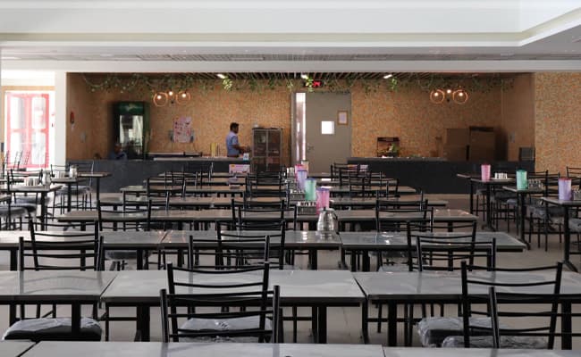 gallery-0008-cafeteria1-cafeteria-4