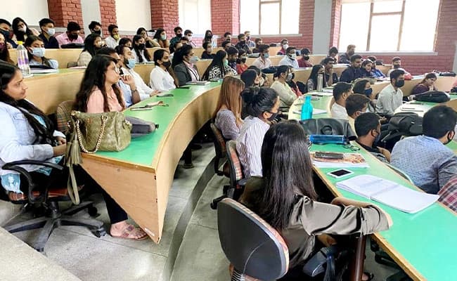 classroom-5-classroom-23