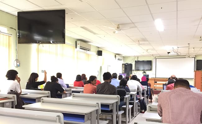1-0001-layer-4-classroom-105