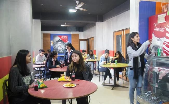JNU, Jaipur Cafe 2.webp