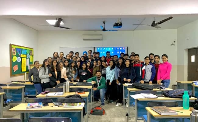 JIMS, Rohini Classroom 2.webp