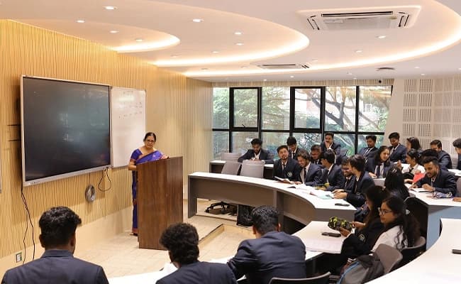 DSBS, Bangalore Classroom 2.webp