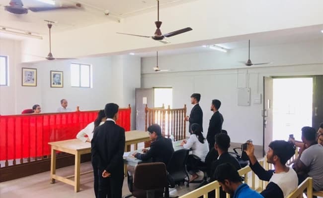 The Neotia University, Kolkata Classroom 1.webp