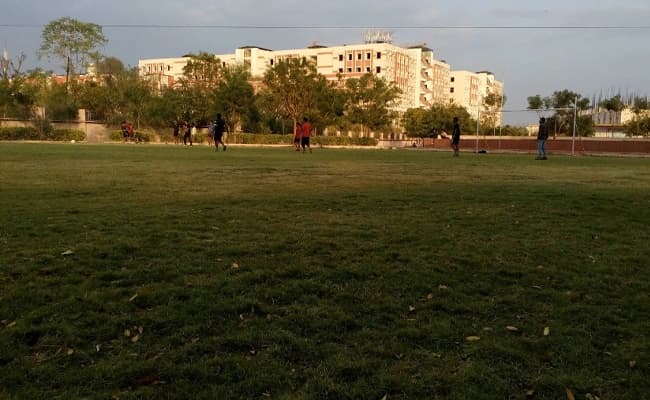 JNU, Jaipur Ground 1.webp