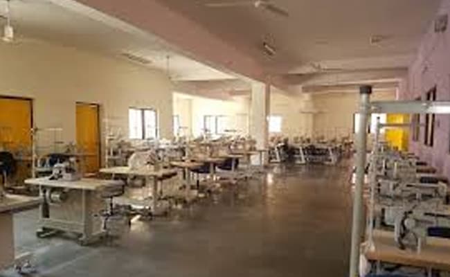 national-institute-of-fashion-technology-nift-jodhpur-classroom-0003-layer-1-classroom