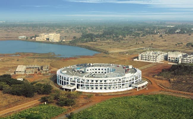 hidayatullah-national-law-university-hnlu-raipur-infrastructure-0000-layer-5-infrastructure