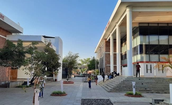 SIBM, Pune Infra 5.webp
