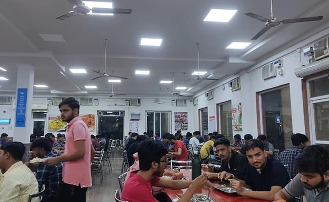 cafeteria2-cafeteria-12