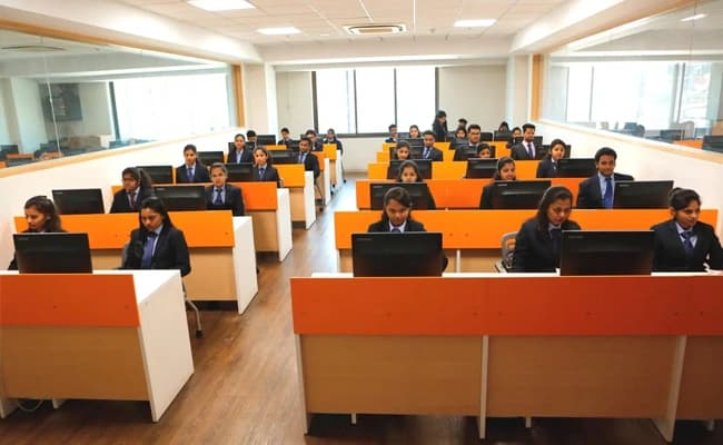 UKSIMSR, Mumbai Labs 2.webp