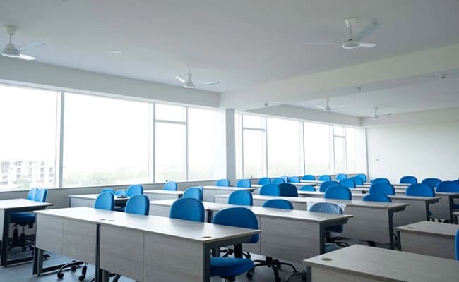Amity University, Hyderabad Classroom 2.webp