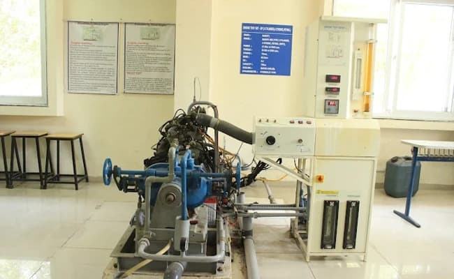 ADYPU, Pune Labs 3.webp