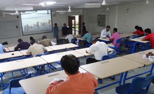 national-institute-of-fashion-technology-nift-raebareli-classroom-0002-layer-2-classroom