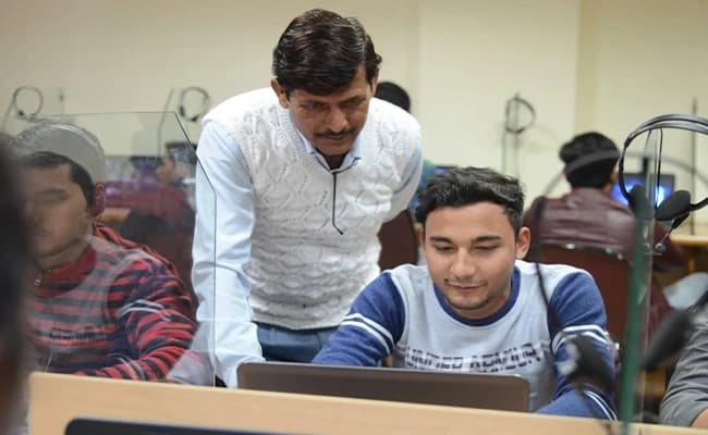 AGI, Greater Noida Labs 3.webp