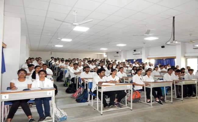 class2-classroom-8