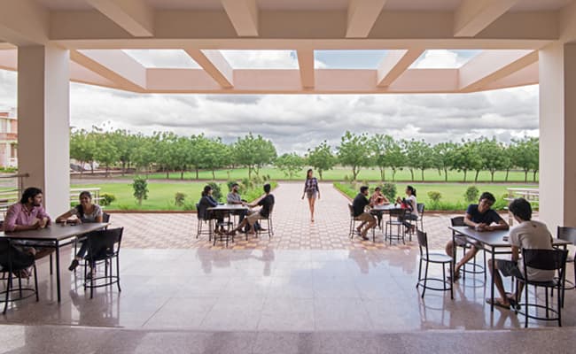 national-law-university-nlu-jodhpur-cafeteria-0003-layer-2-cafeteria