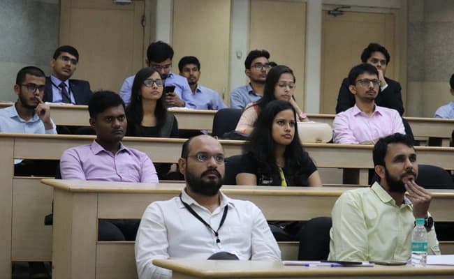 NIBM, Pune Classroom 4.webp