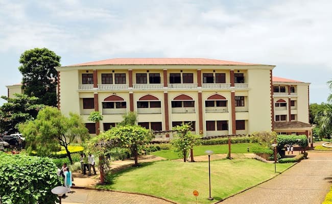 yenepoya-deemedtobe-university-bangalore-powered-by-emversity-0005-infra8-infrastructure