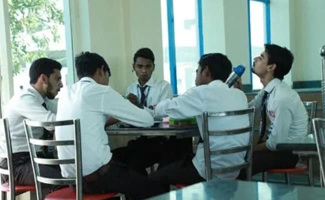 cafeteria-1-cafeteria-61