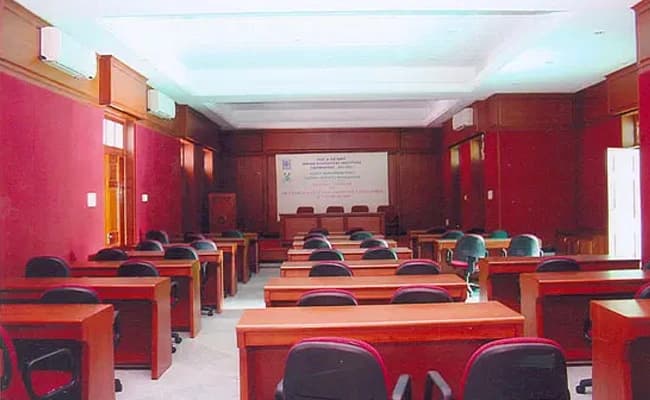 SVPISTM, Coimbatore Classroom 2.webp