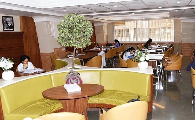cafe4-cafeteria-2