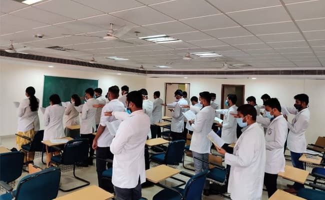 6-0010-layer-5-classroom